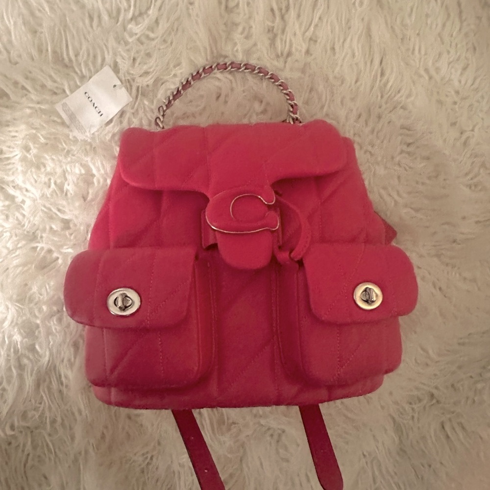 NWT Coach Dragonfruit Pink Quilted Backpack